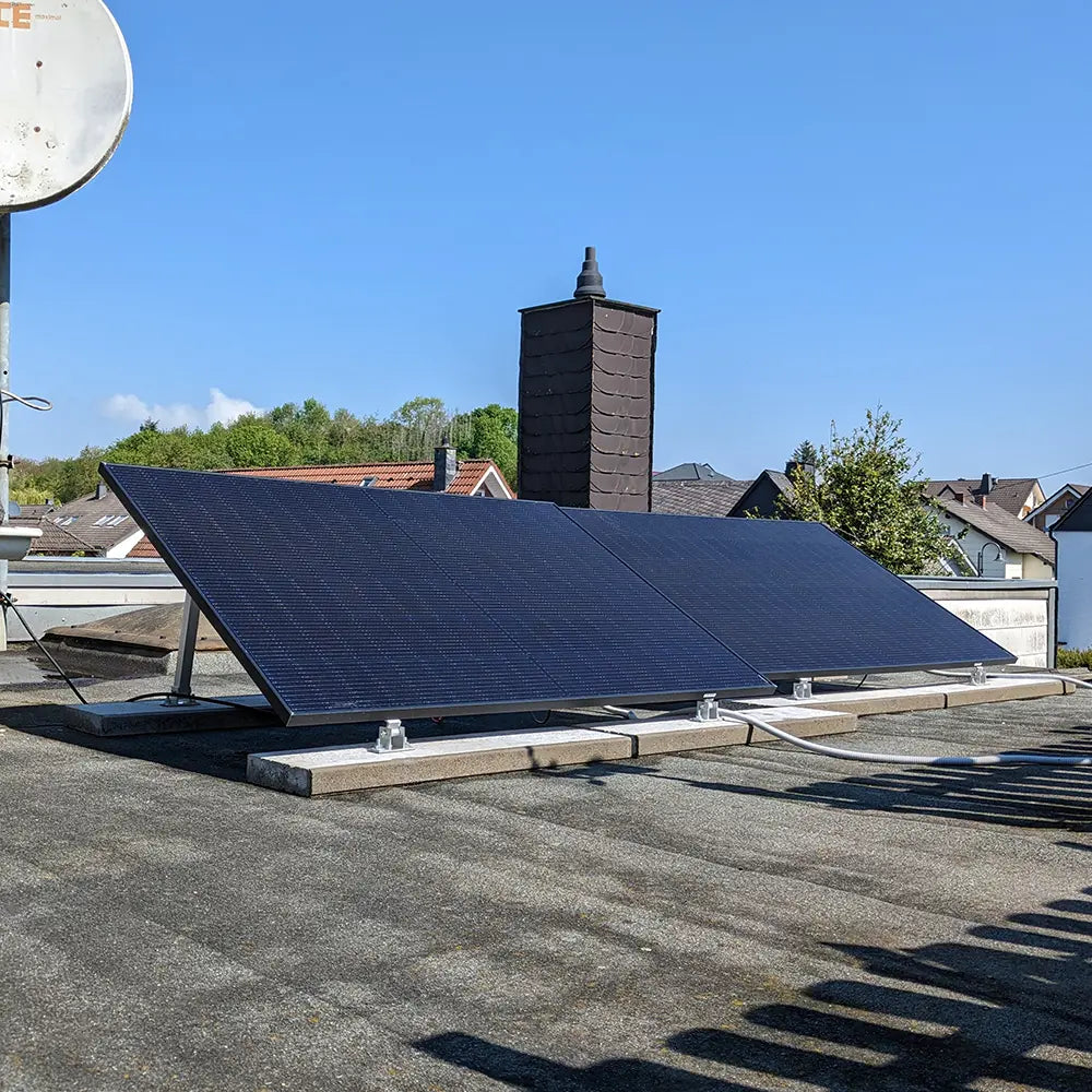 Balkonkraftwerk Halterung für das Flachdach - Set für ein Solarmodul