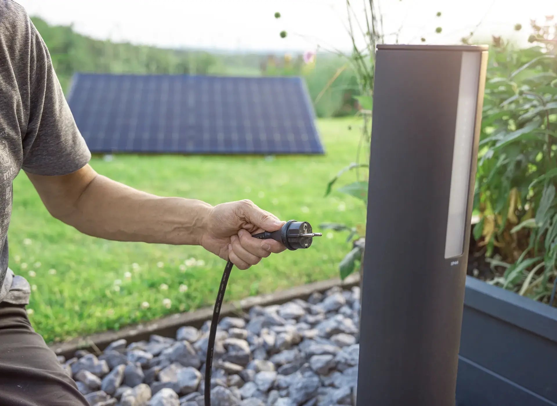 Stecker Solaranlage Garten - solago